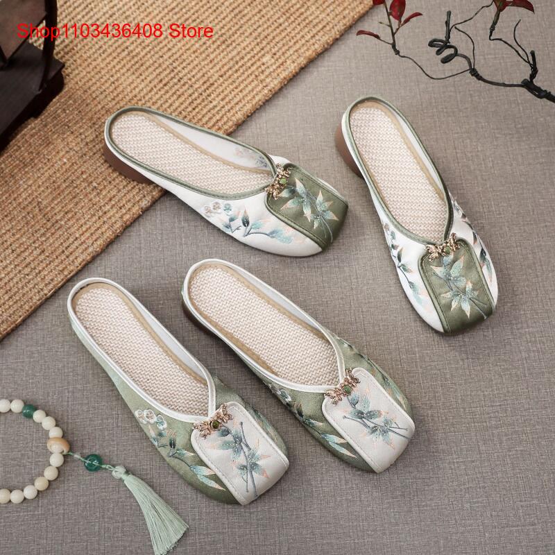 Novos Chinelos Bordados para C - Ethnic Fashion avaliação e preço