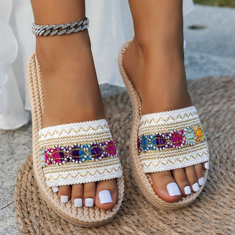 Chinelos Femininos para Uso Ex - Ethnic Modern Fashion avaliação e preço