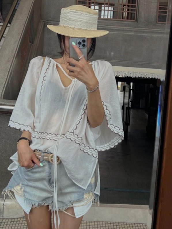 Top de Estilo Coreano com Patc - Ethnic Fusion Fashion avaliação e preço
