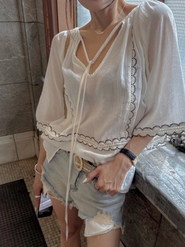 Top de Estilo Coreano com Patc - Ethnic Fusion Fashion avaliação e preço